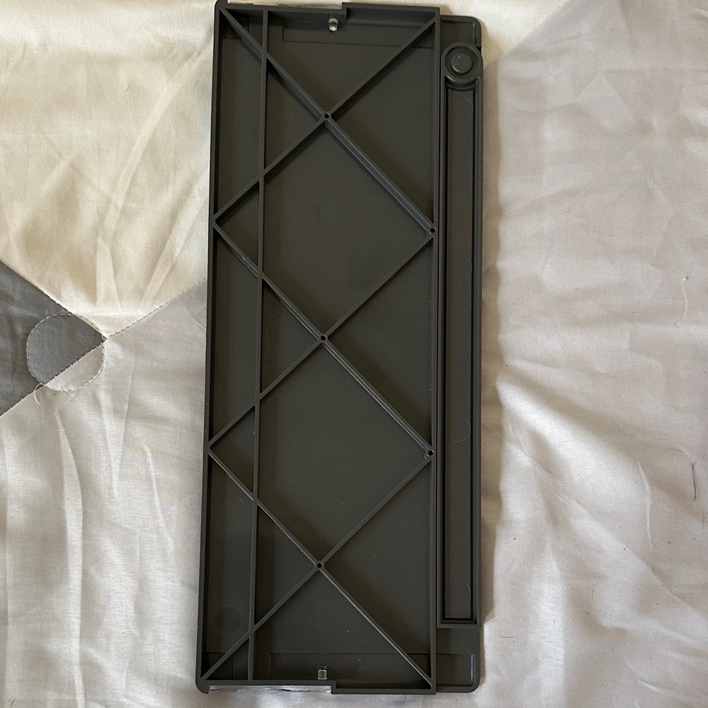 Stampin up Black and Orange Paper Cutter - Picture 3 of 3
